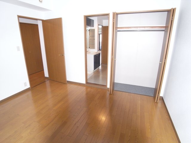 グランコープ東高麗橋の内装写真