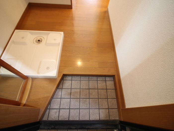 レガリータ高宮東の玄関写真