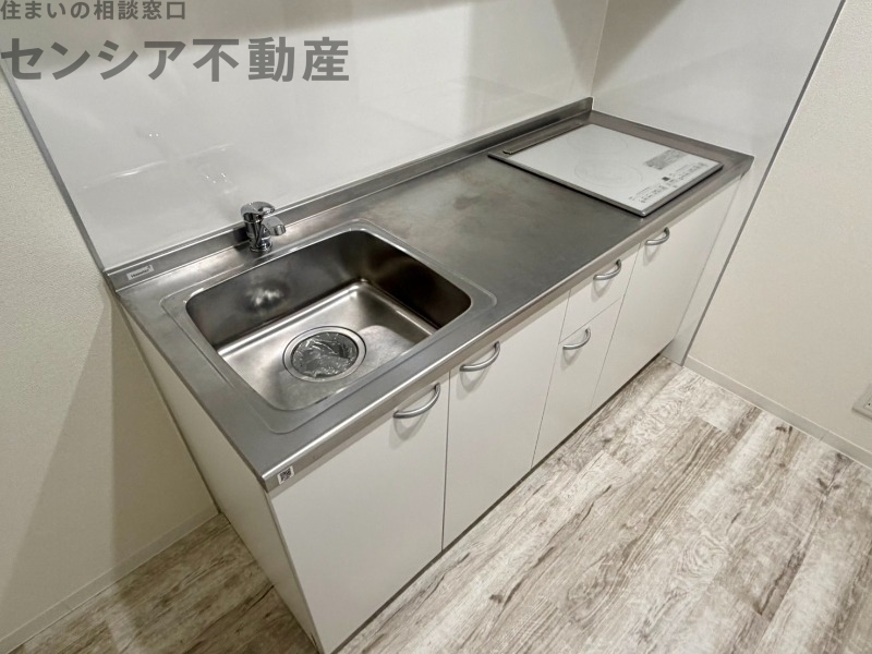 ＪＲおおさか東線 城北公園通駅 徒歩4分 3階建 築3年のキッチン写真