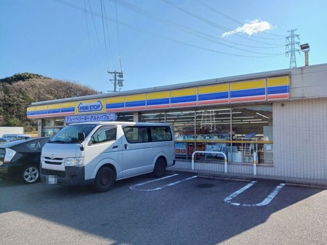 コンビニ　ミニストップ 幸田深溝店（コンビニ）まで800m