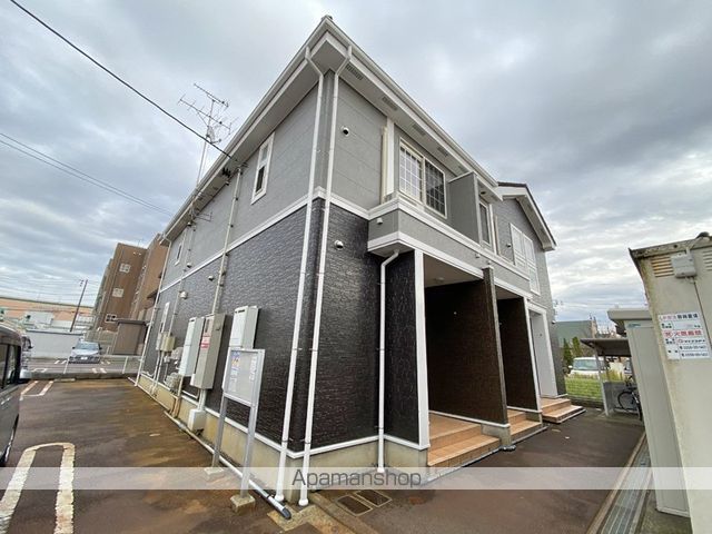 ＪＲ信越本線 長岡駅 バス乗車時間：10分 最寄りバス停で下車 徒歩10分 築21年