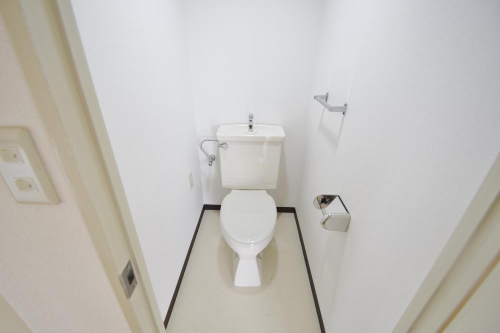 ペーン・ヴィラージュのトイレ写真