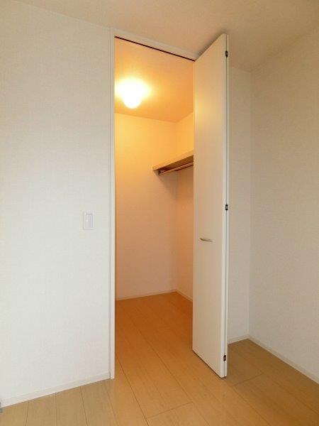 収納　図面と現状に相違がある場合には現状を優先