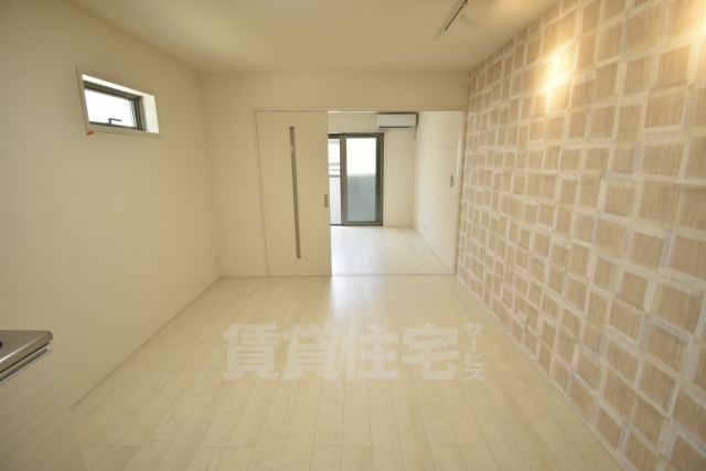 ＪＲ阪和線 鳳駅 徒歩5分 3階建 築9年の居間写真