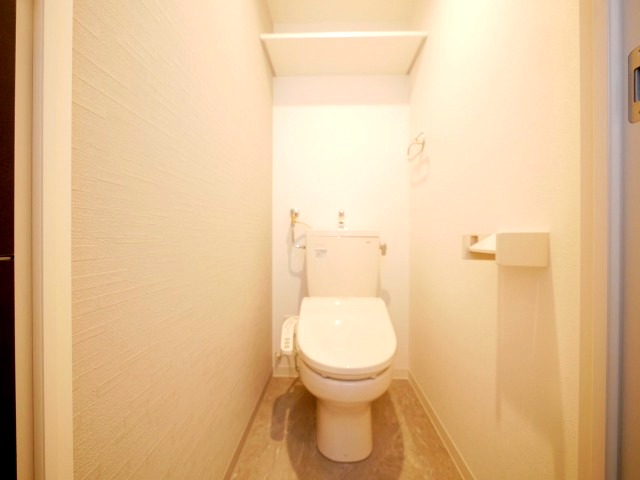 トイレ　※同シリーズタイプのお部屋です。