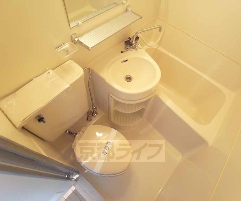 バス・シャワールーム　・お部屋探しは京都ライフまで・