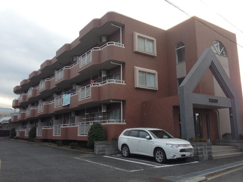 ガーネットの外観写真