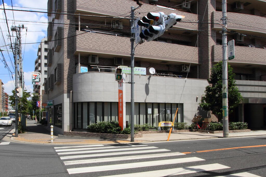 郵便局　三鷹新川郵便局（郵便局）まで498m