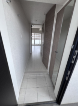 玄関　※別号室参考写真※