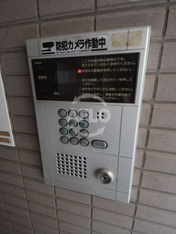 セキュリティ　トレヴィの泉　オートロック