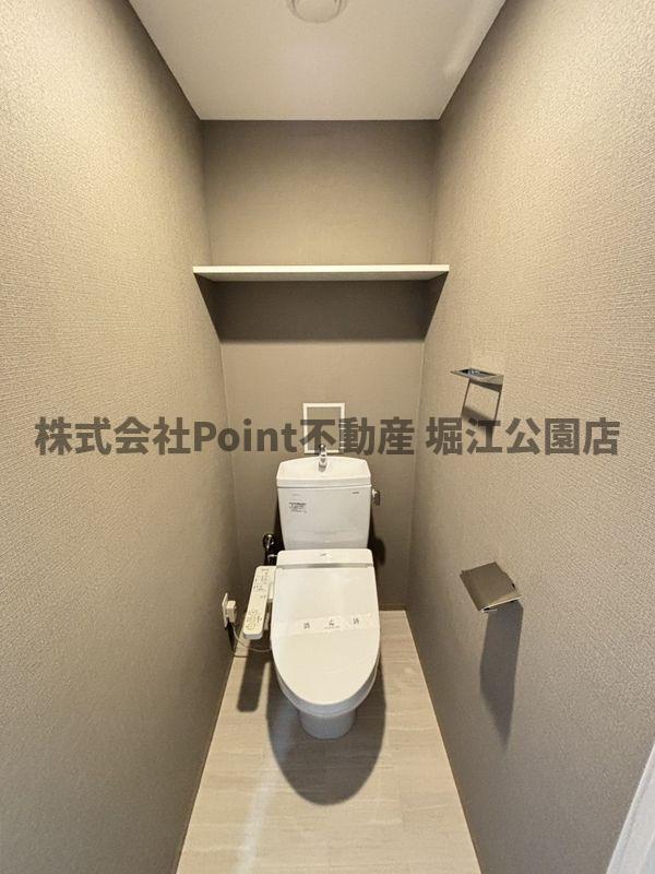 地下鉄御堂筋線 なんば駅 徒歩7分 15階建 築10年のトイレ写真