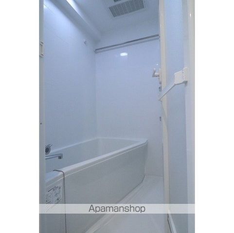 コンフォリア台東根岸の風呂写真