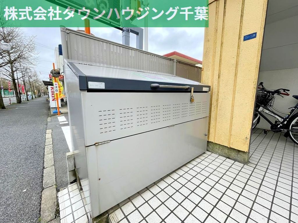 ＪＲ京葉線 稲毛海岸駅 徒歩10分 4階建 築37年の外観写真