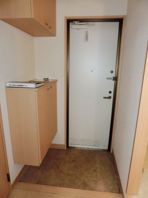 玄関　広めの玄関です。