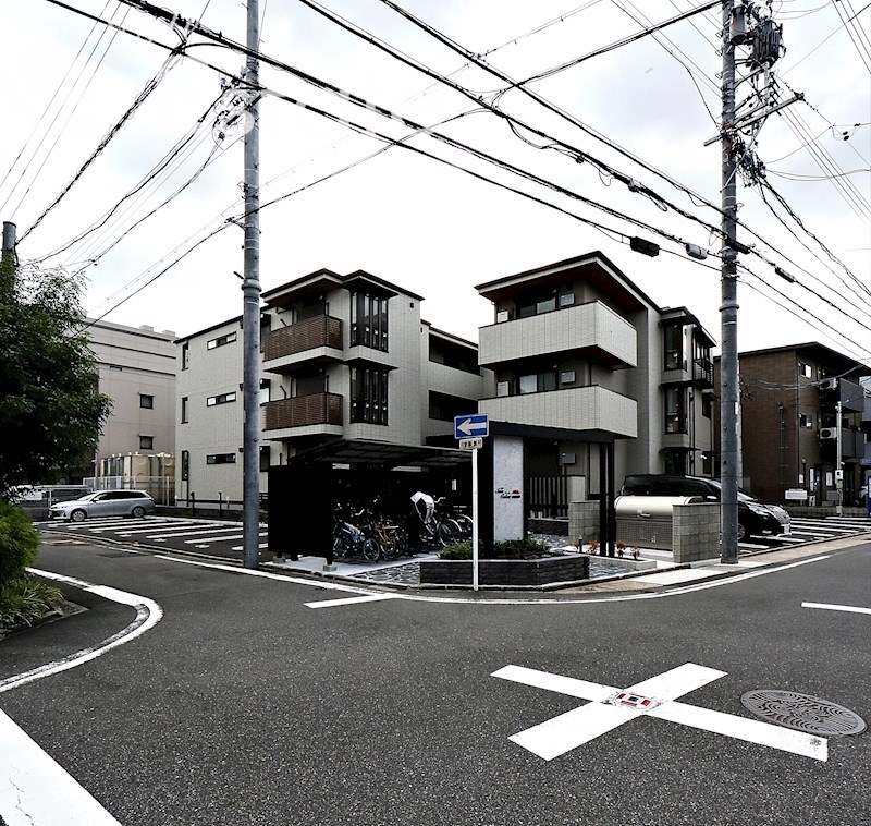 地下鉄鶴舞線 荒畑駅 徒歩5分 築3年