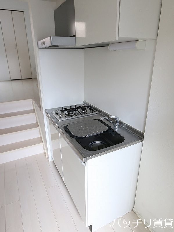 キッチン　同型タイプの為、現状を優先いたします。