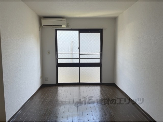 居室・リビング　居室