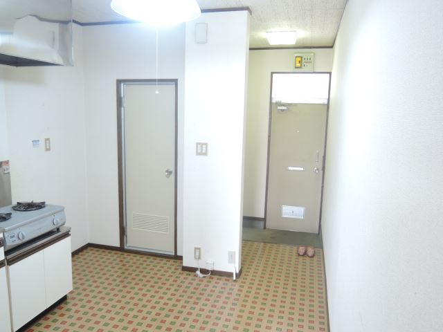 その他部屋・スペース　５帖のダイニングです。