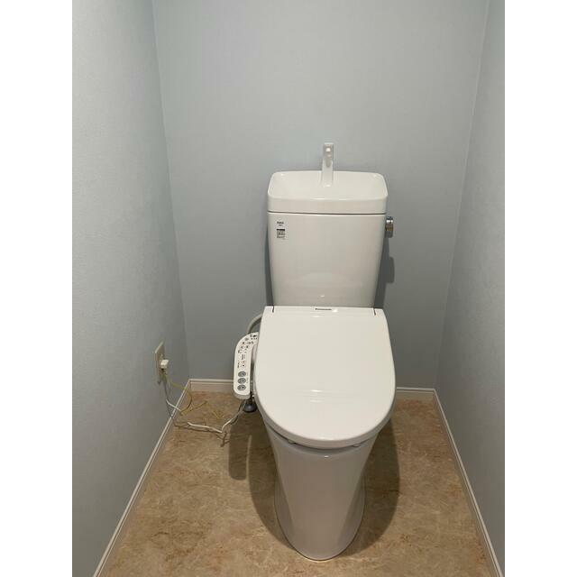 トイレ　トイレは別部屋参考写真