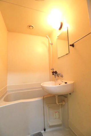 バス・シャワールーム　同仕様
