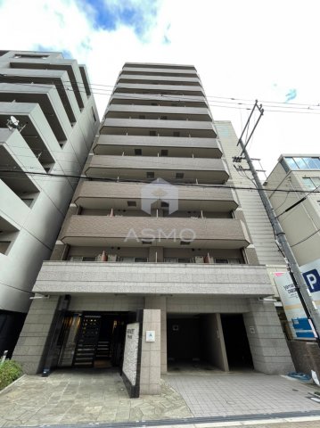 大阪市中央区島町のマンションの建物外観