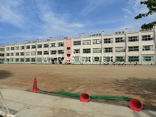 【Kroneの小学校】