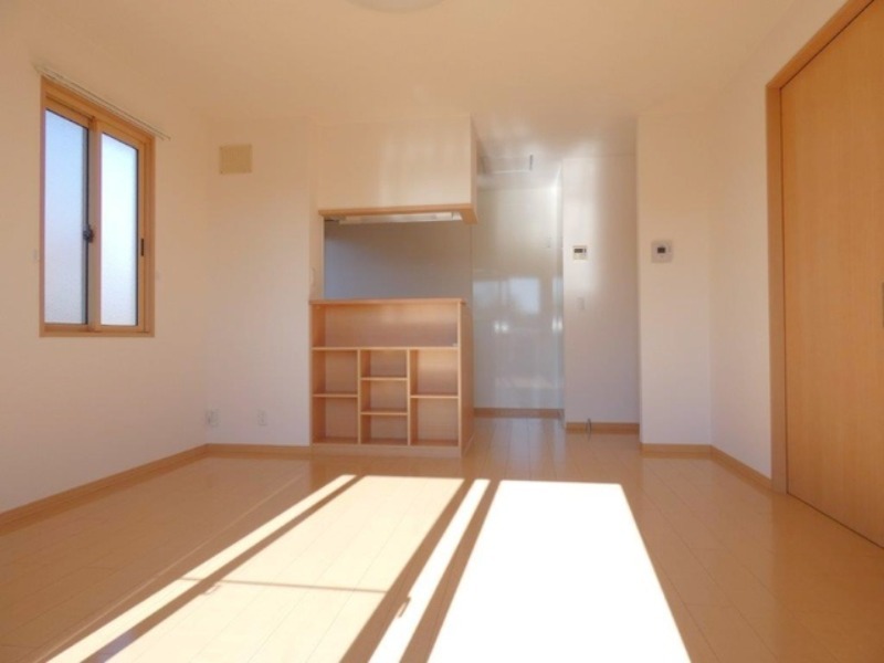 居室・リビング　図面と現状に相違がある場合には現状を優先