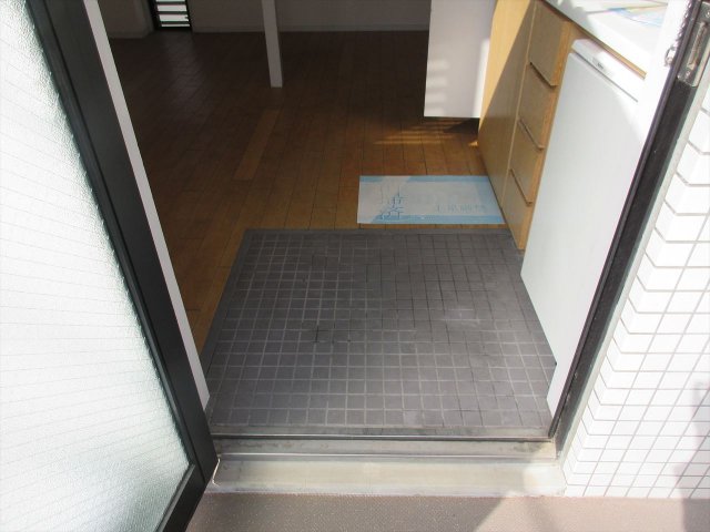 玄関　千種ハウス