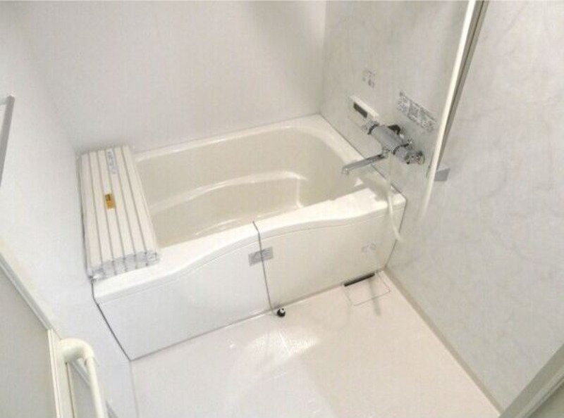 バス・シャワールーム　図面と現状に相違がある場合には現状を優先