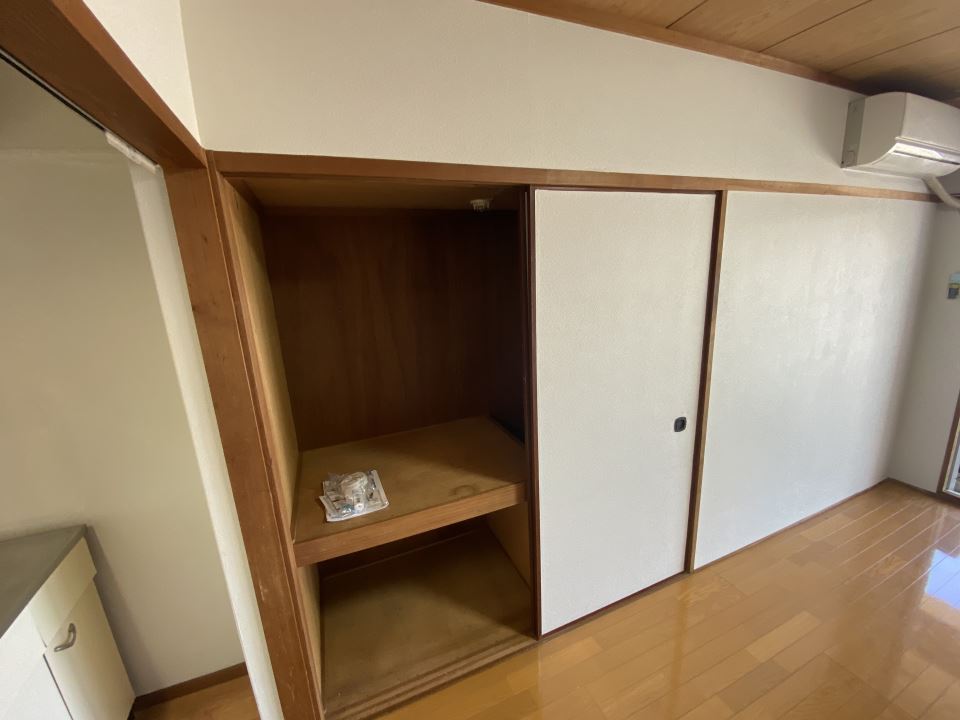 収納　ホテルタイプの３点ユニットバスです