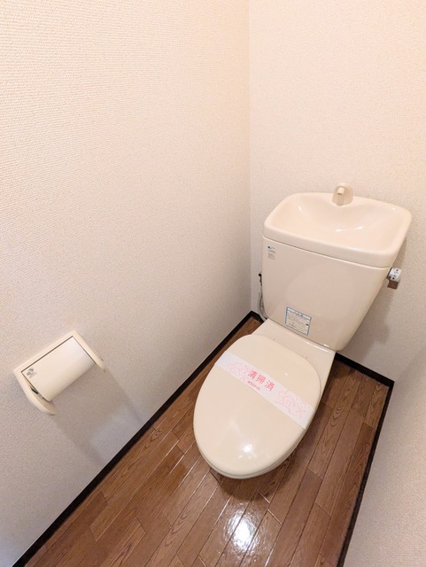 その他部屋・スペース　２面採光で開放的な１１．９帖のワンルーム