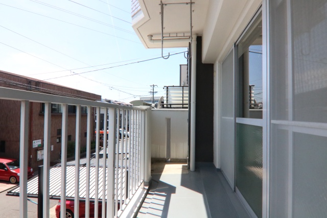 バルコニー　※別室の参考写真の為、現況優先です。