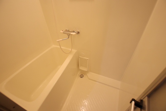 バス・シャワールーム　※別室の参考写真の為、現況優先です。