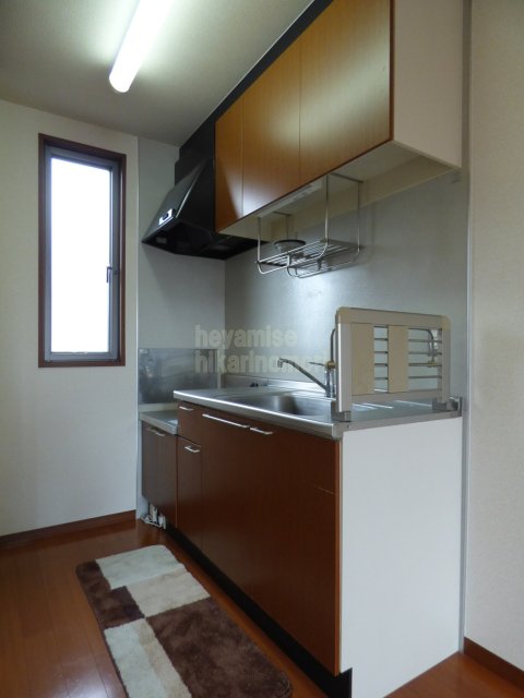 キッチン　写真は反転　別号室