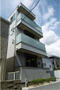外苑前駅より徒歩8分 築4年3ヶ月 3階建の賃貸物件