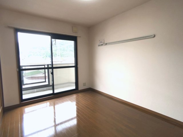 居室・リビング　南洋室