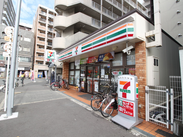 コンビニ　ローソン（コンビニ）まで100m