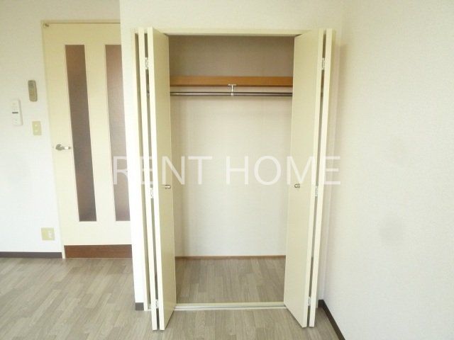 収納　クローゼット