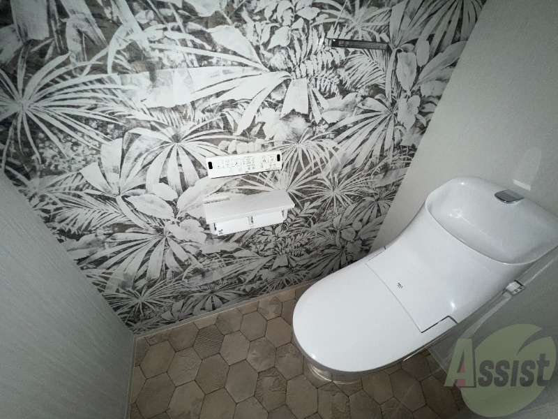 トイレ　多機能付きトイレです。いつもお世話になっております。