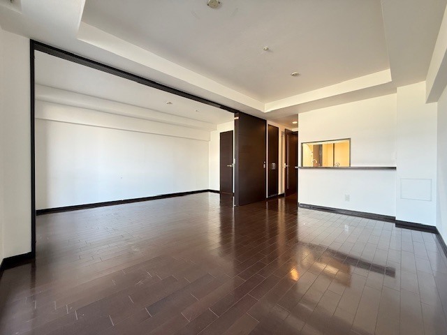 居室・リビング　リビングダイニング約１０．７帖