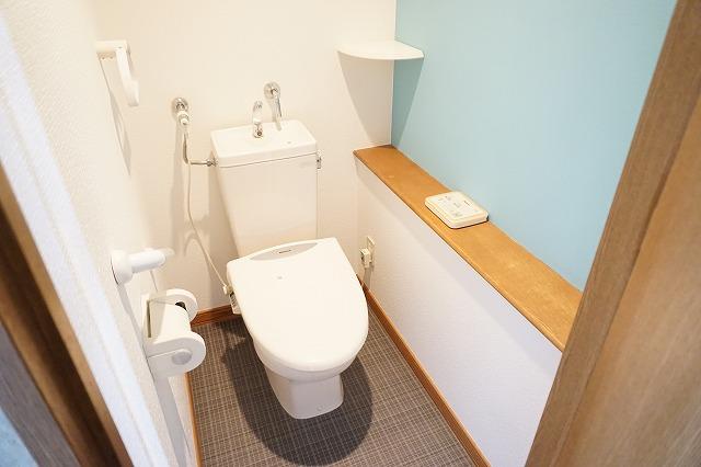 トイレ　トイレ