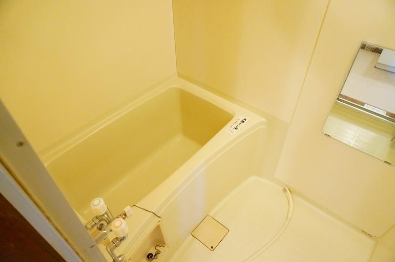 バス・シャワールーム　浴室