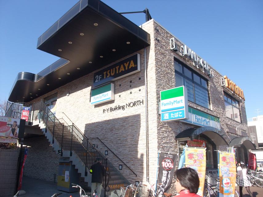 レンタルビデオ　TSUTAYA花小金井駅前店（レンタルビデオ）まで432m