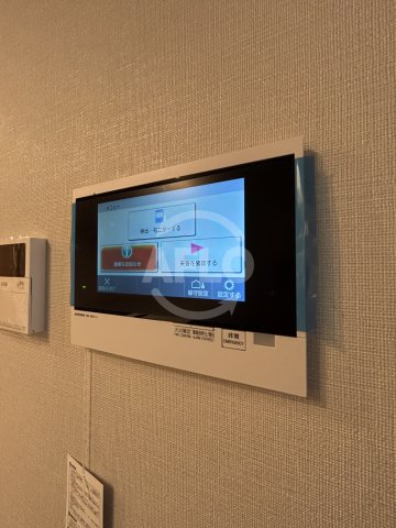 セキュリティ　リビオメゾン新大阪　モニター付きインターホン