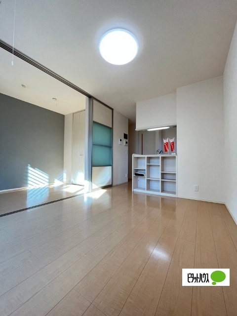 居室・リビング　１０５　同一タイプ