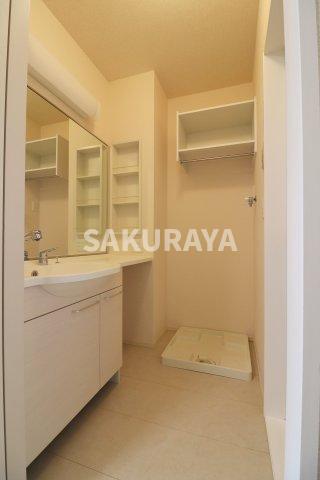 洗面設備　2021年撮影。現況と異なる場合がございます。