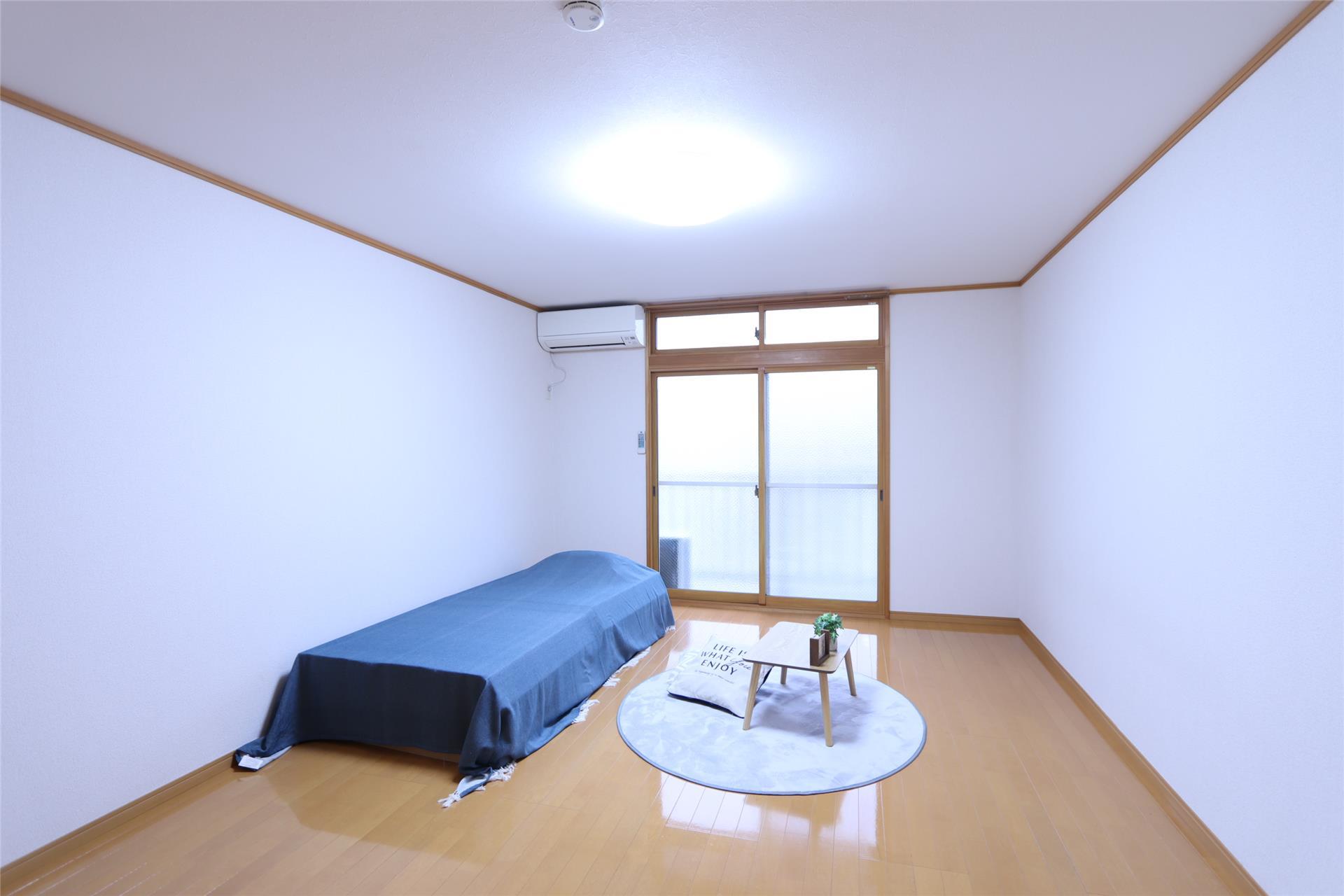 居室・リビング　家具・雑貨はディスプレイ品です