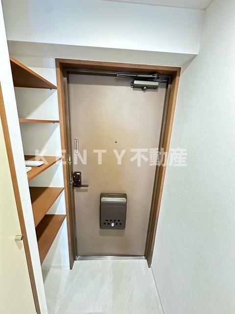 玄関　明るい玄関です