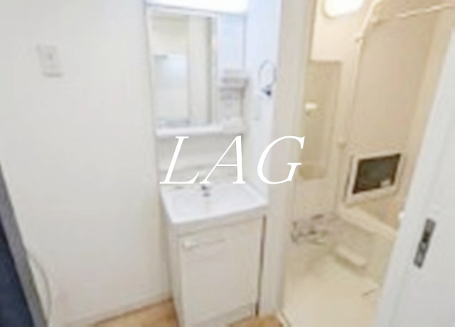 洗面設備　洗面台です。