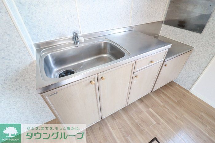 キッチン　お問合せはタウンハウジングまで！※現地待合わせ相談可能